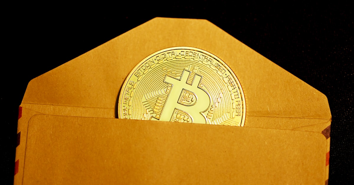 Bitcoin ETFs Lose $2.1B in June Amid Market Selloff