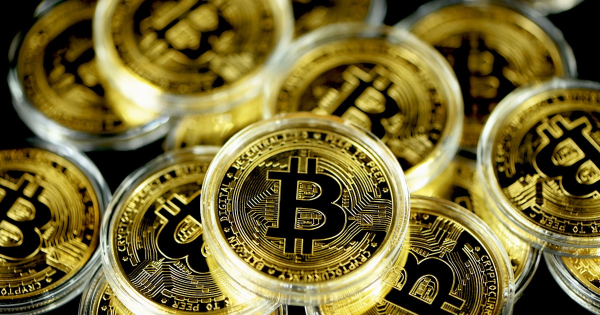 gold and silver round coins