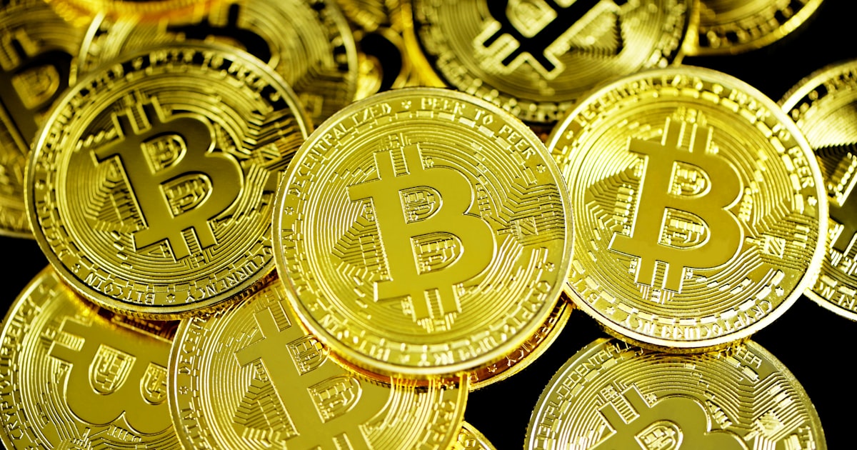 gold and silver round coins