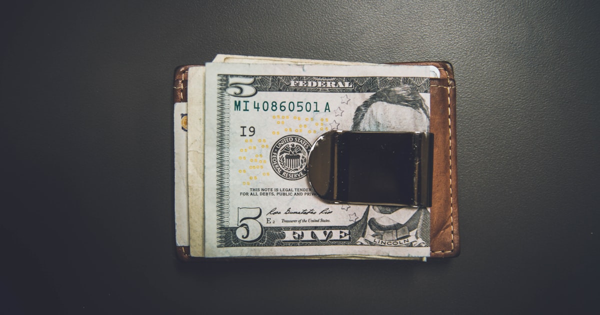 5 US dollar banknote