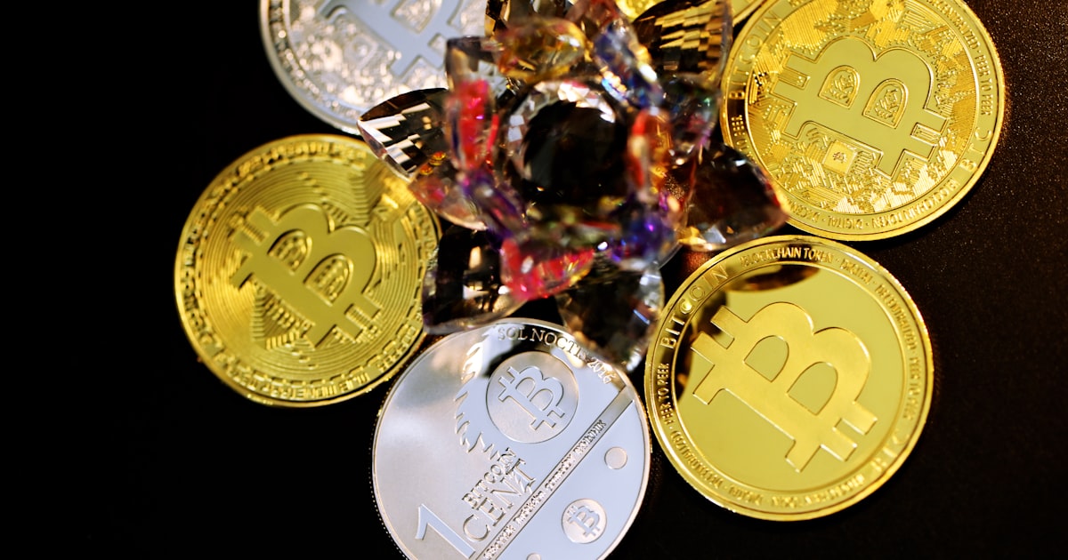 gold and silver round coins