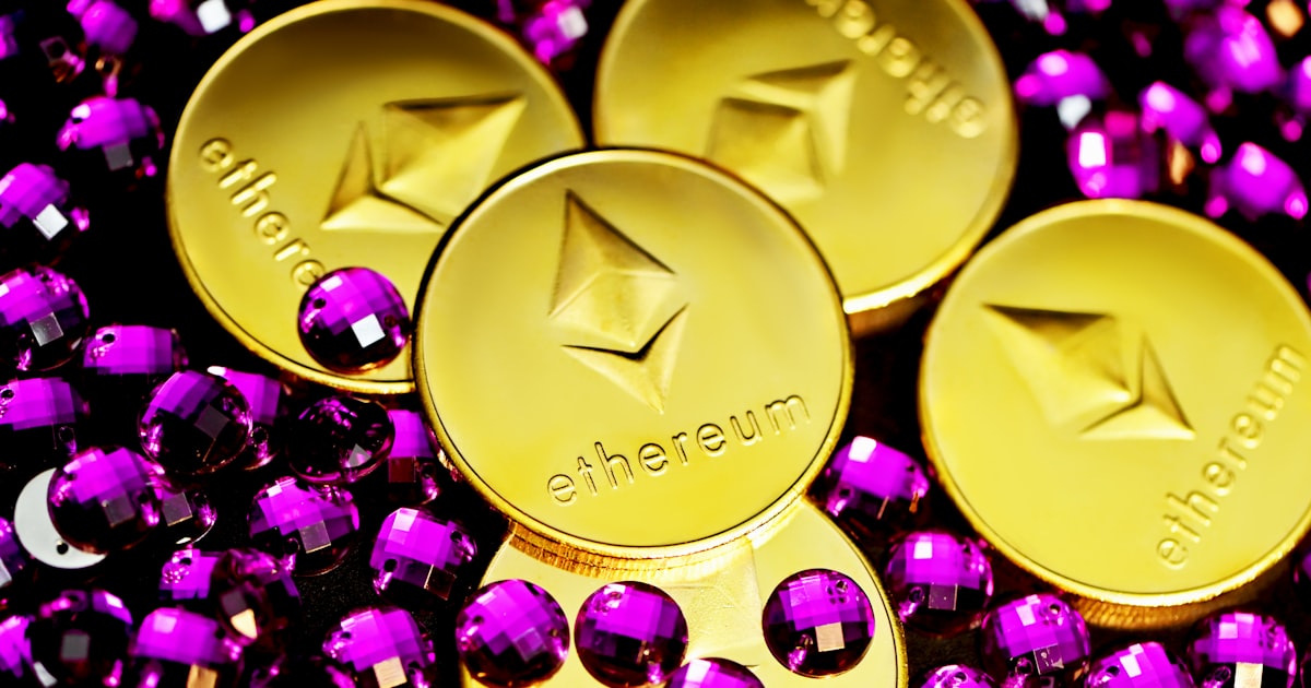 gold love print round ornament