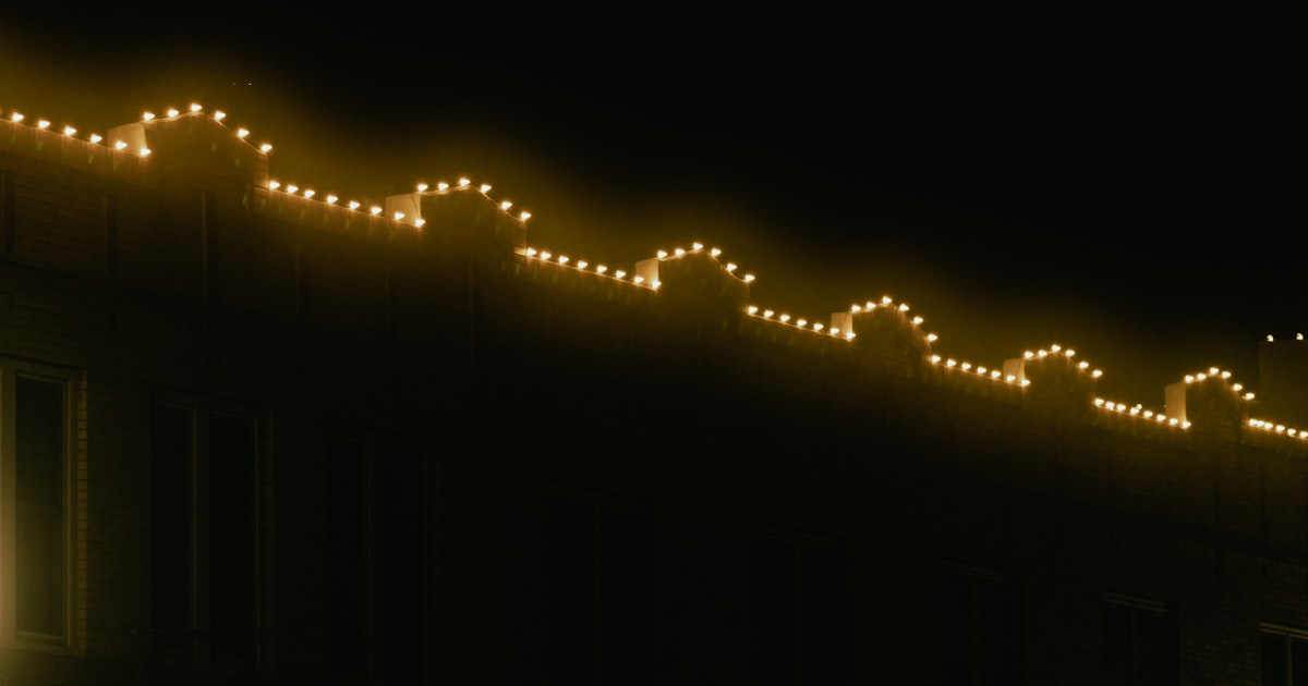 a city skyline at night