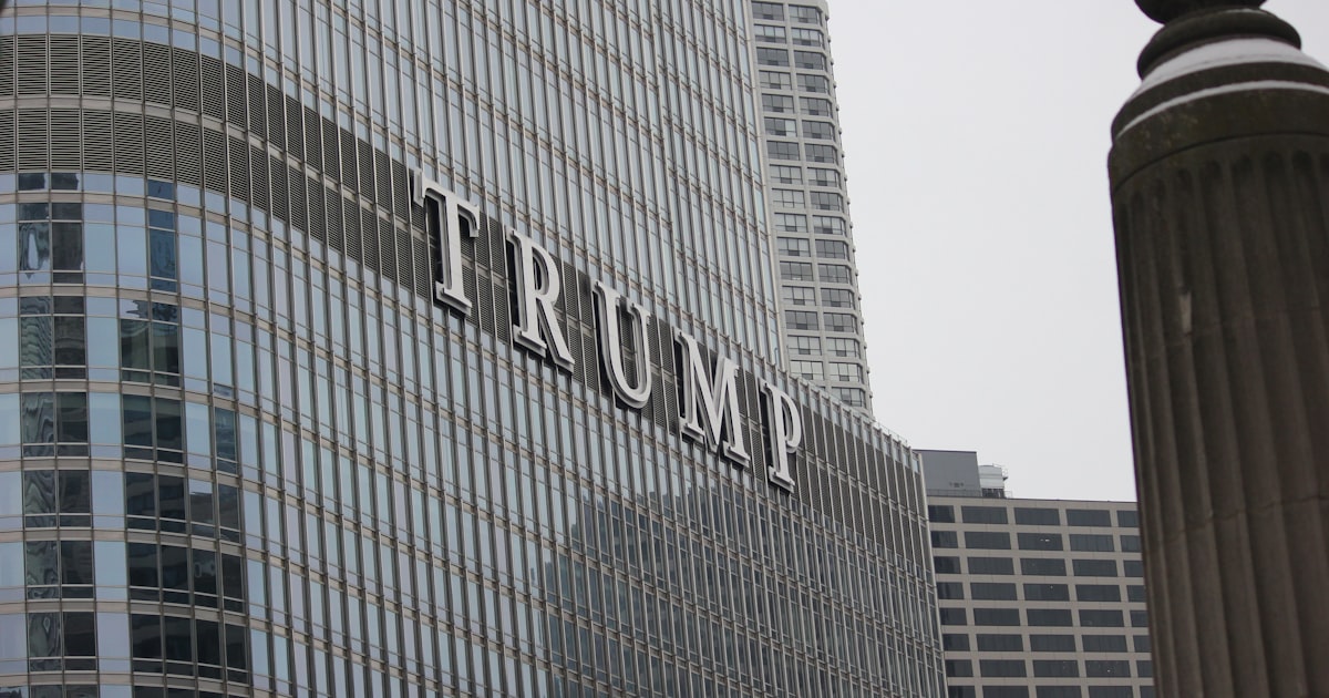 The trump building in chicago is pictured.